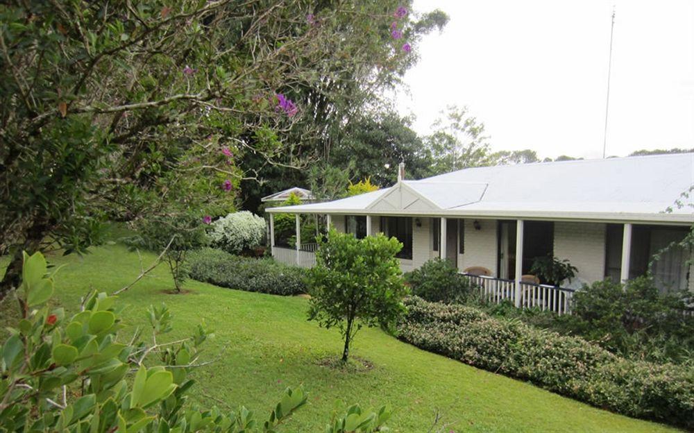 Eden Lodge Nambour Extérieur photo